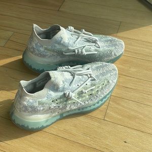 Yeezy 380 Alien Blue